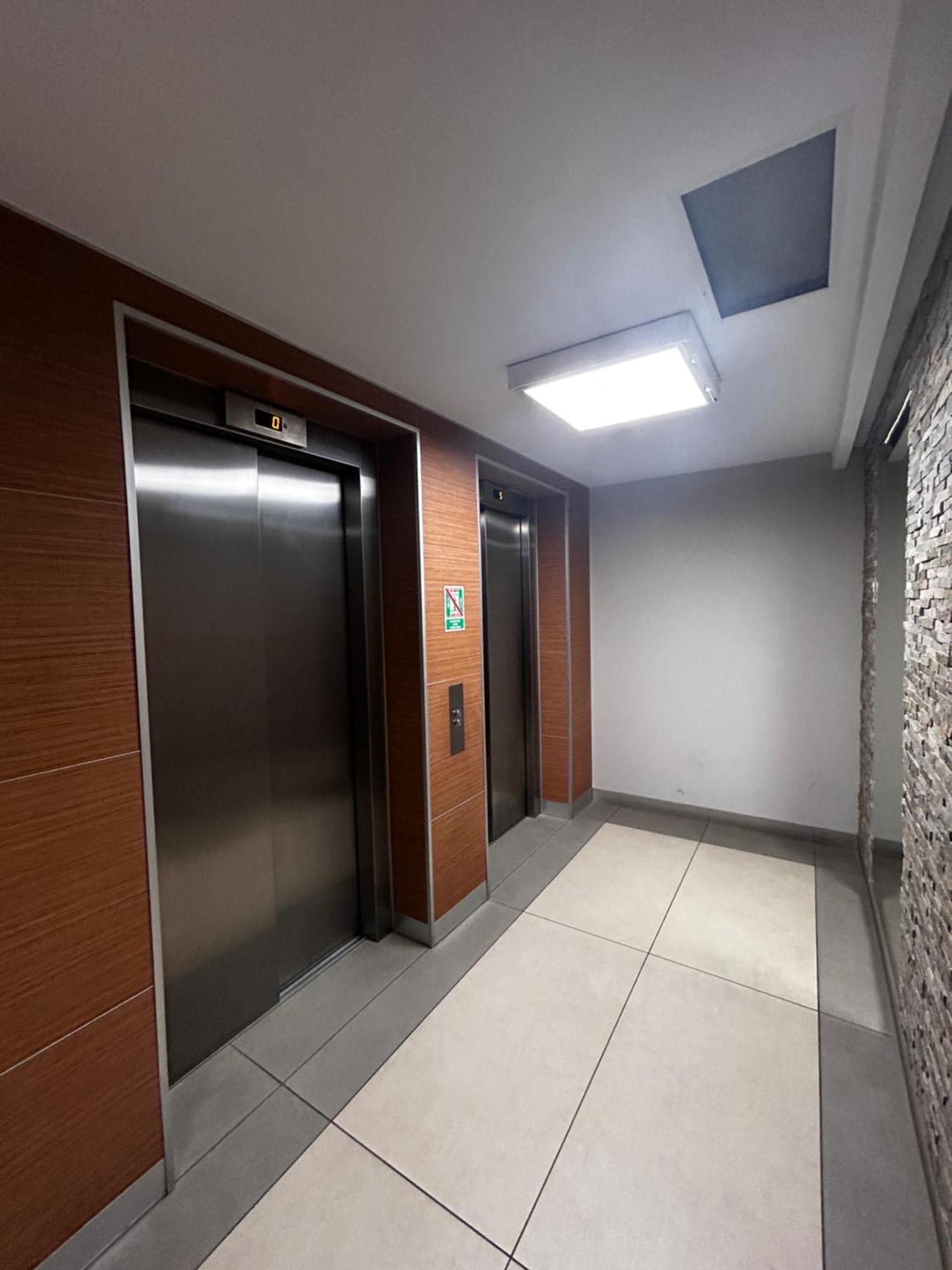Apartament Podwale Odra Tower Rynek 15 Floor Βρότσλαβ Εξωτερικό φωτογραφία